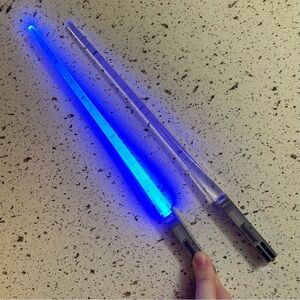 Novelty Glow in the Dark Star Wars Lightsaber Chopsticks